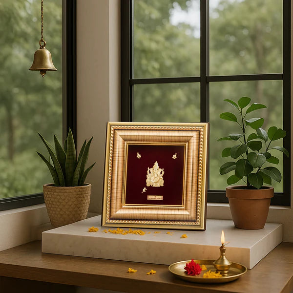 Bal Svarna Ganesha Decorative Art - A10
