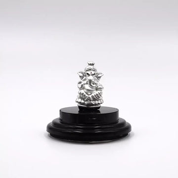 999 Pure Silver Lord Ganesha Statue: Statue for Pooja, Gift, and Car Dashboard